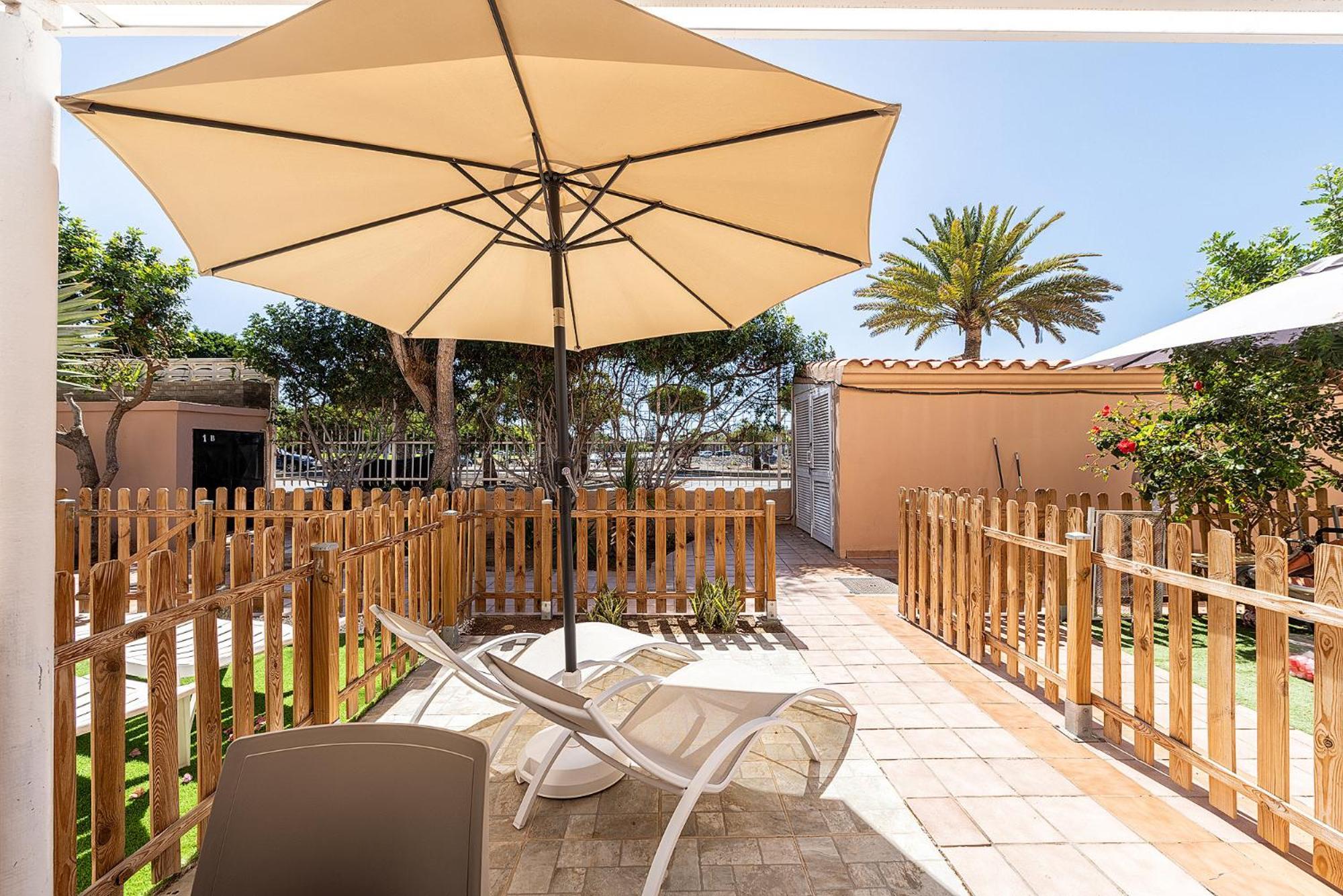 Bungalow En Maspalomas San Bartolomé Exterior foto